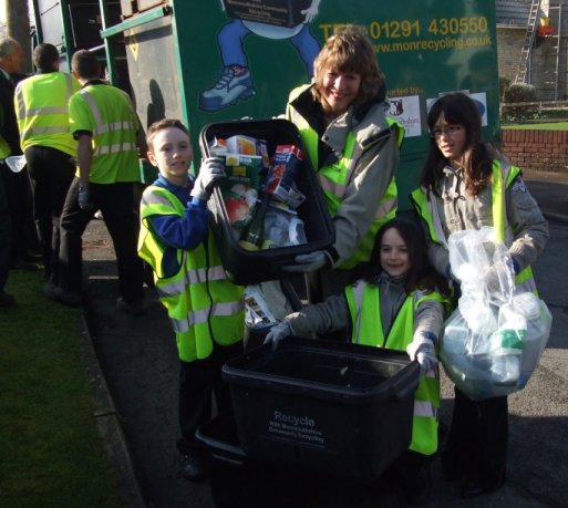 Minister Jane Davidson visits ZWV